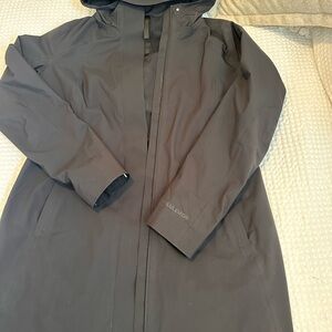 lululemon athletica  Rain Rebel Jacket